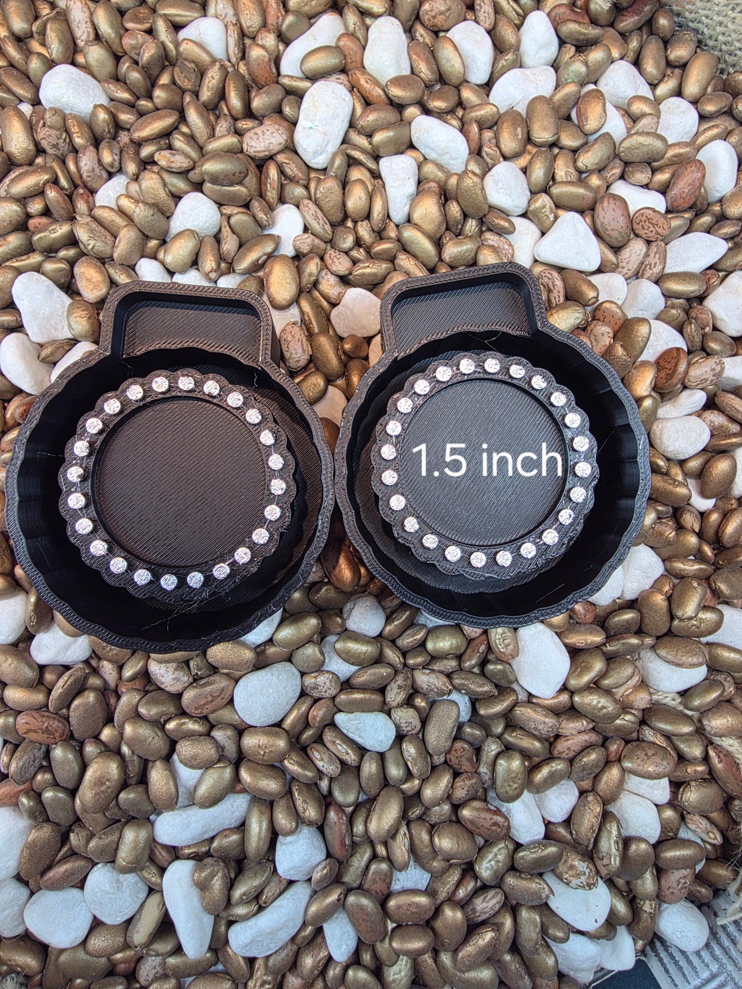 1.5" Rounds with dots Freshie Mold
