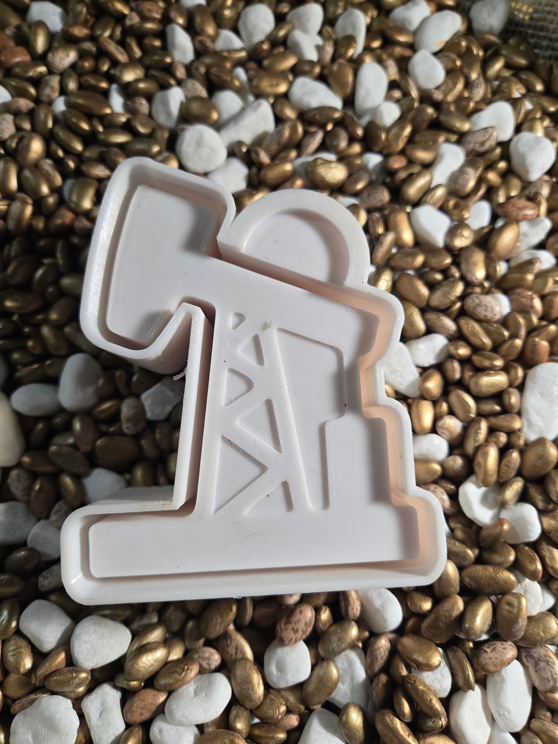 Oil Mold