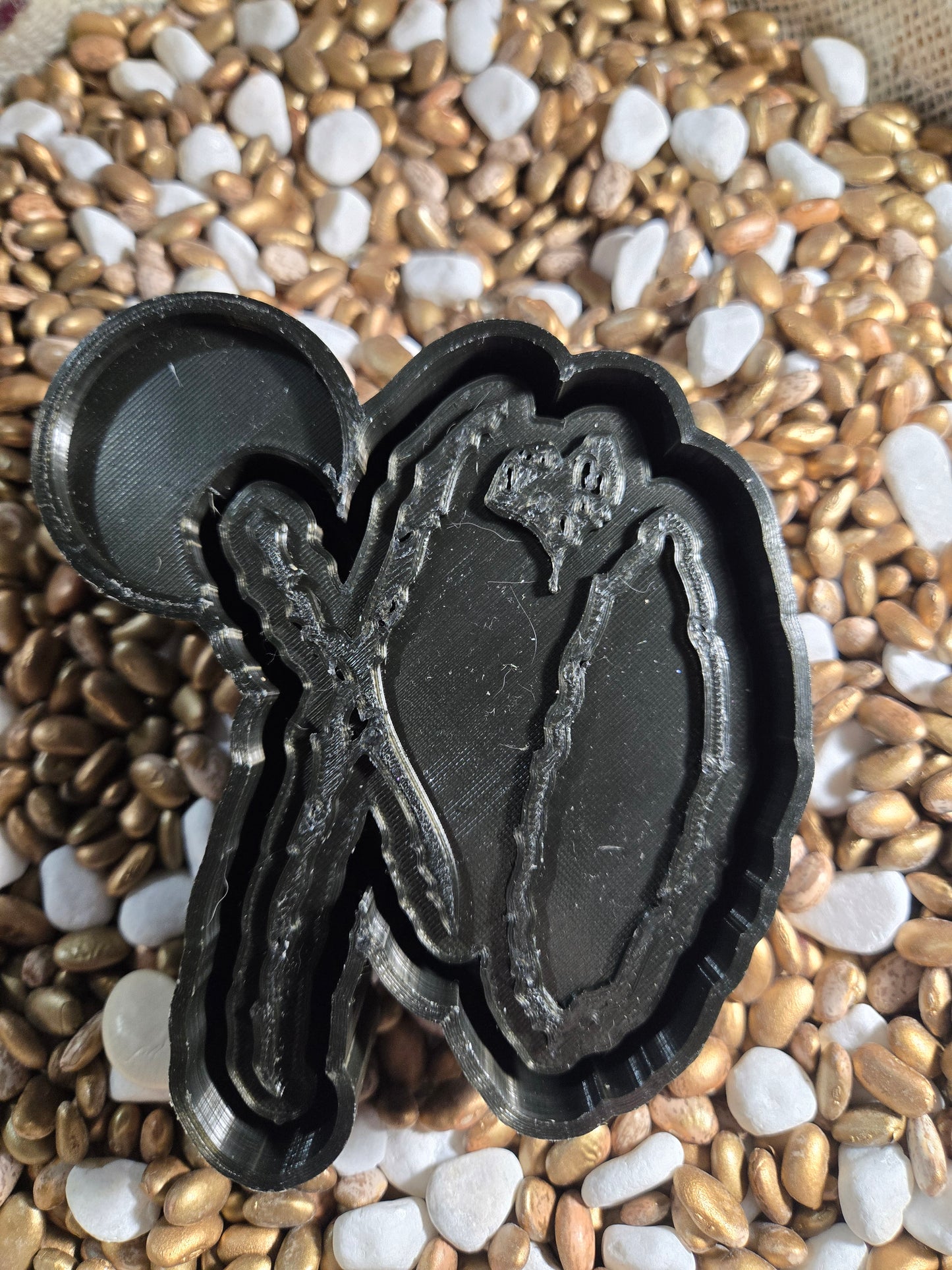 X O Mold