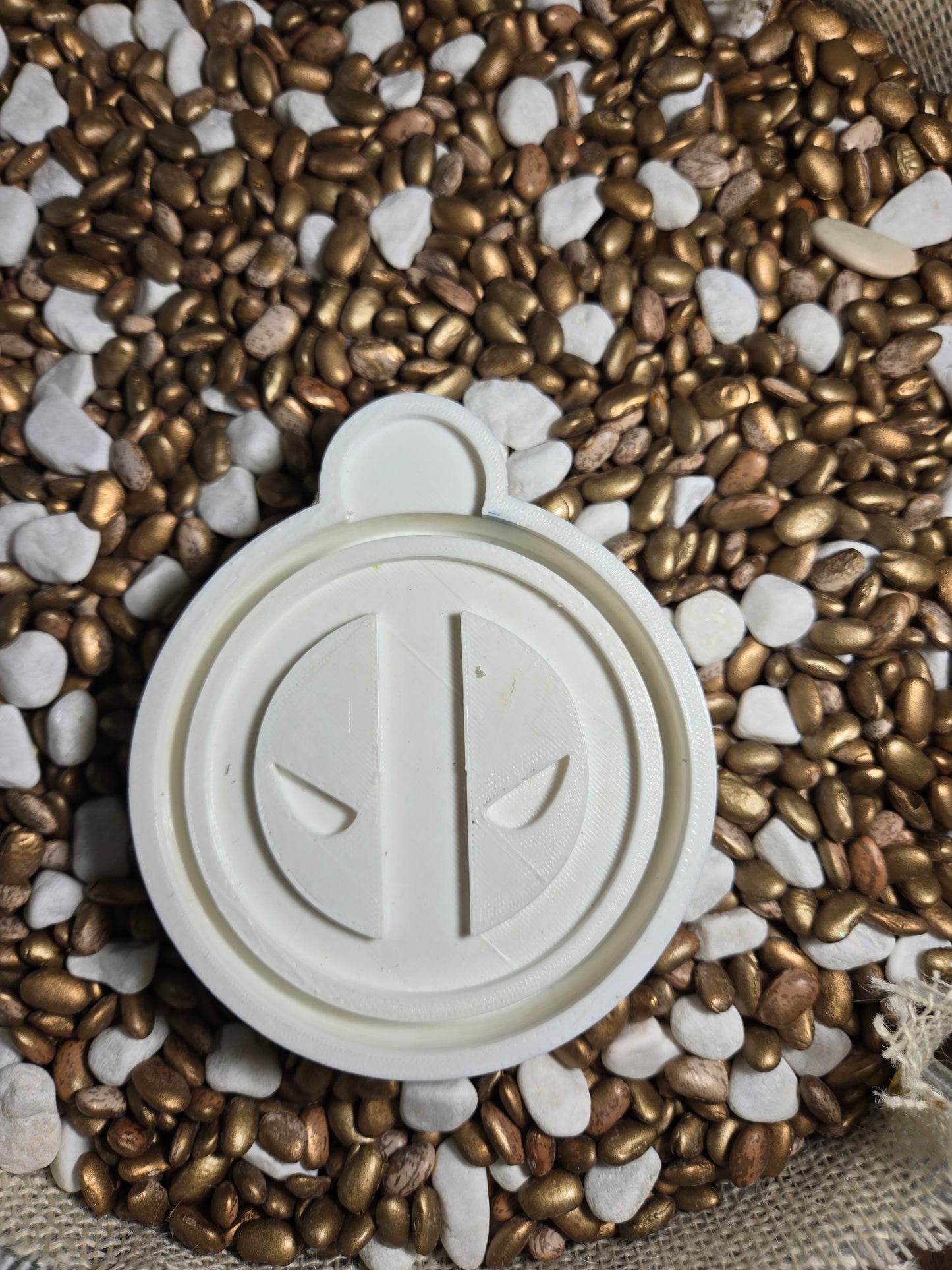 Alien eyes Mold