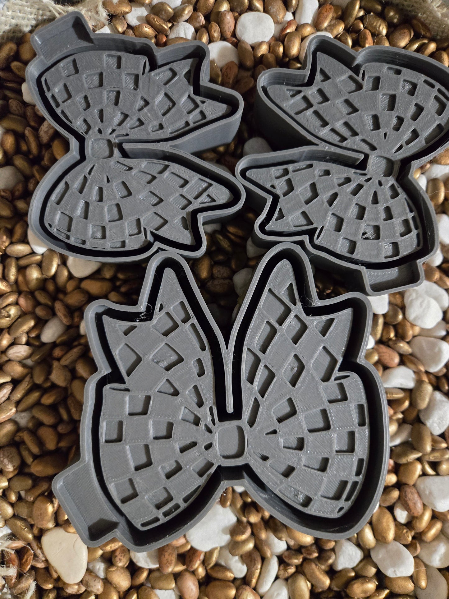 Bow Freshie Mold