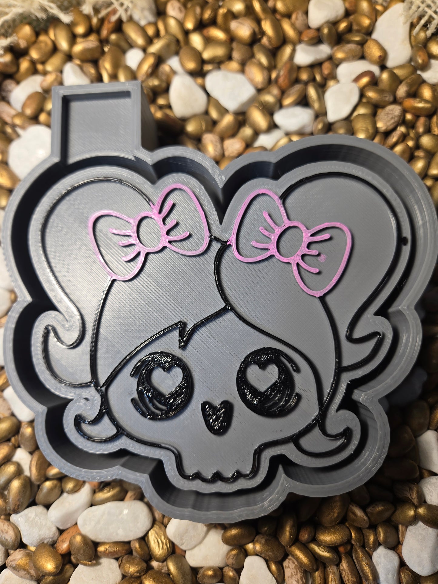 Pig Tail Freshie Mold