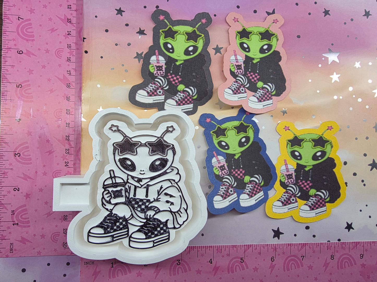 Alien Girl Card Stock Freshie Mold
