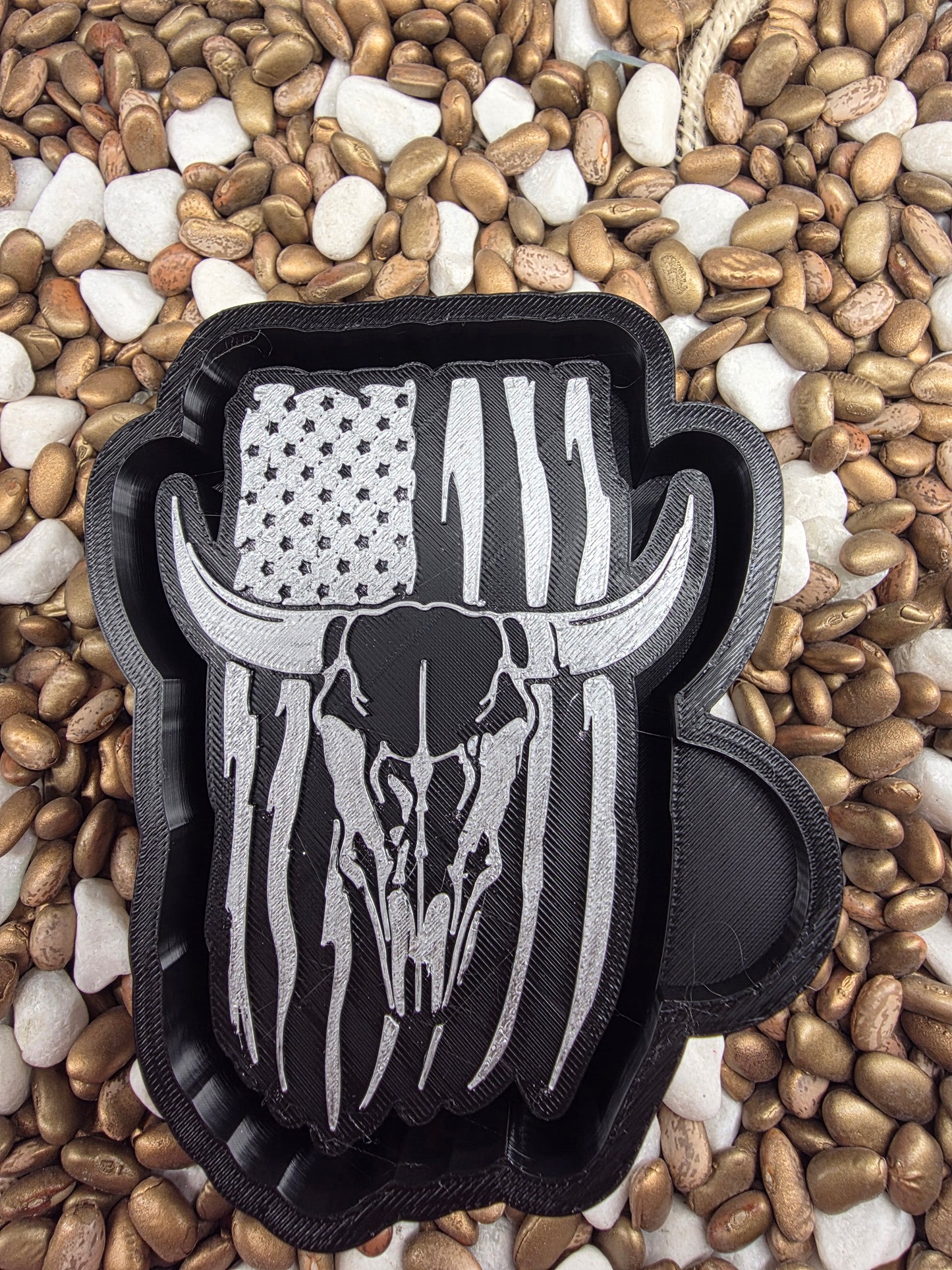 Bull Flag Freshie Mold