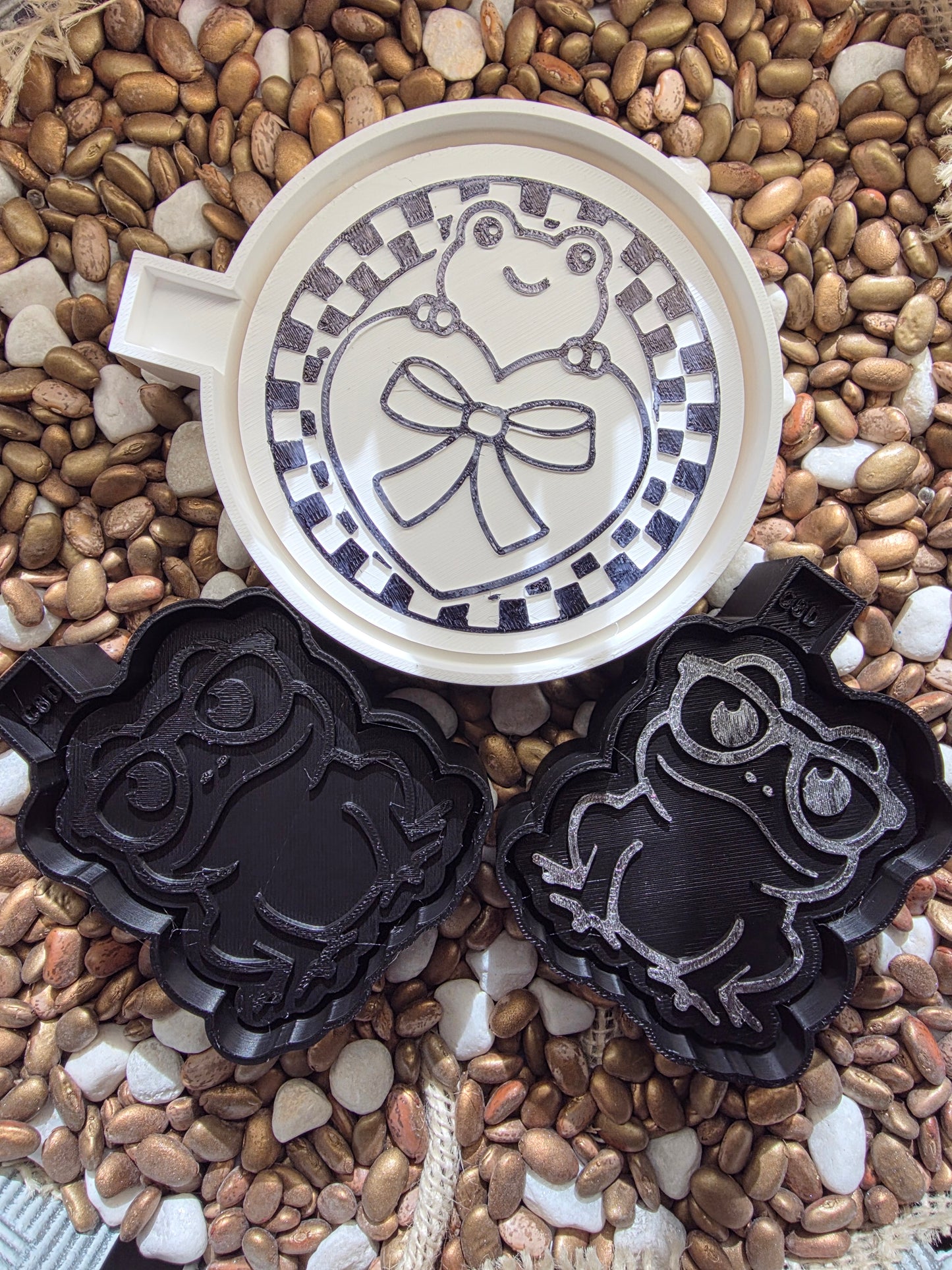 Frogs Freshie Mold