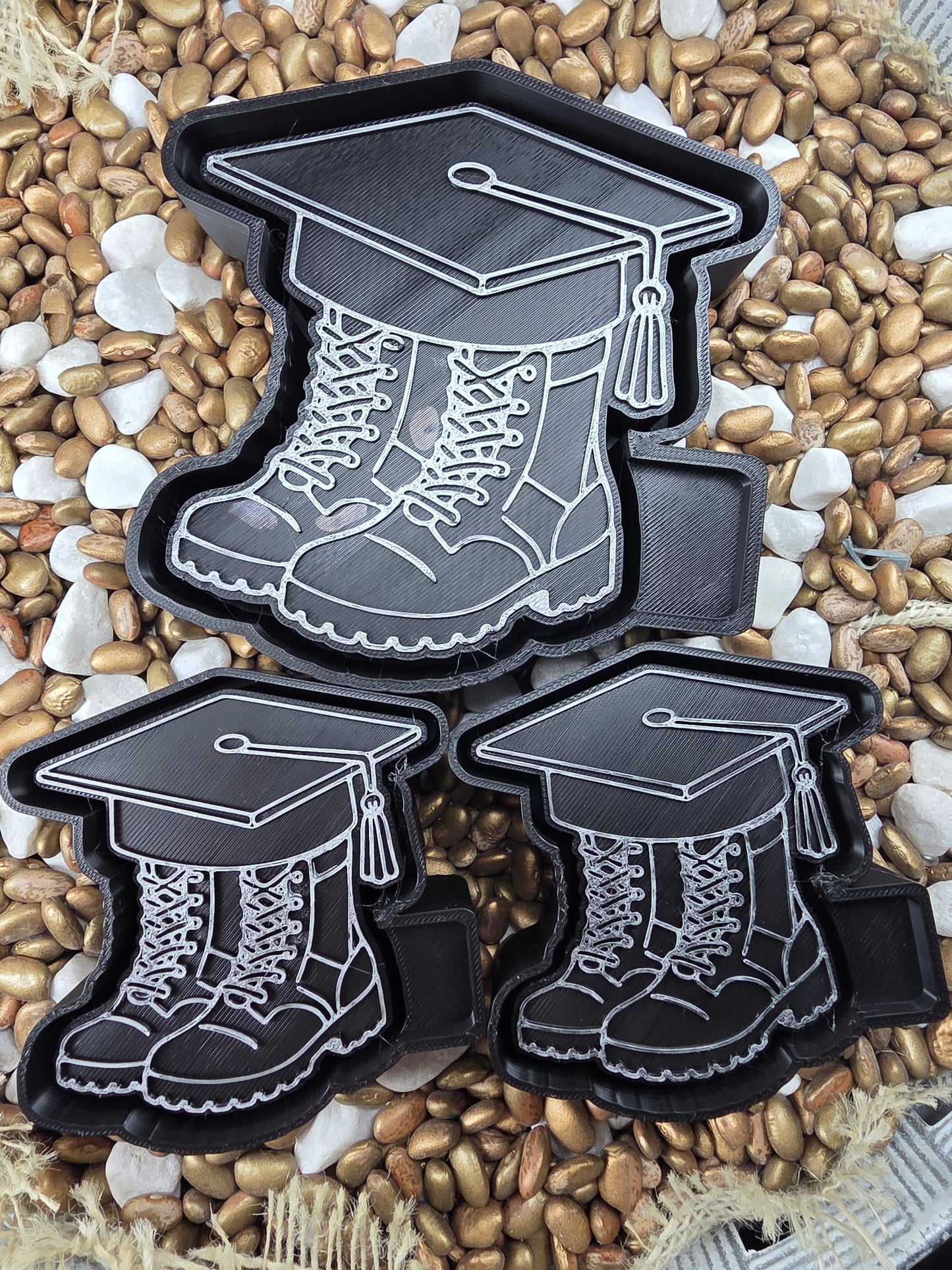 Graduate Mold/Vent Clips