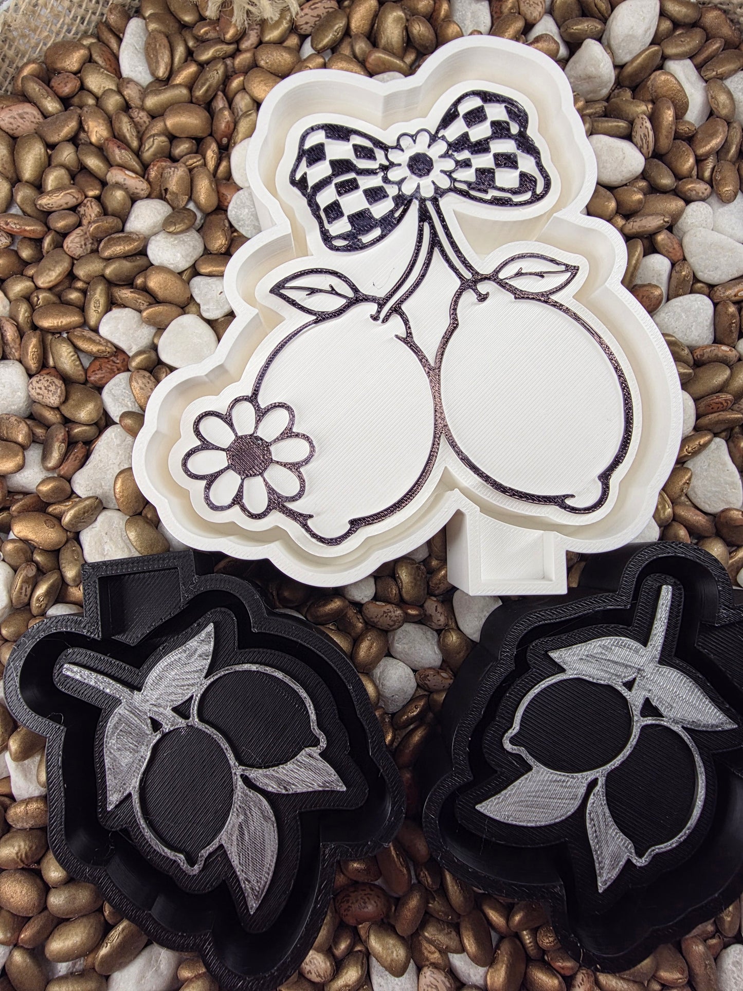 Lemon Cherry Mold/Vent Clips