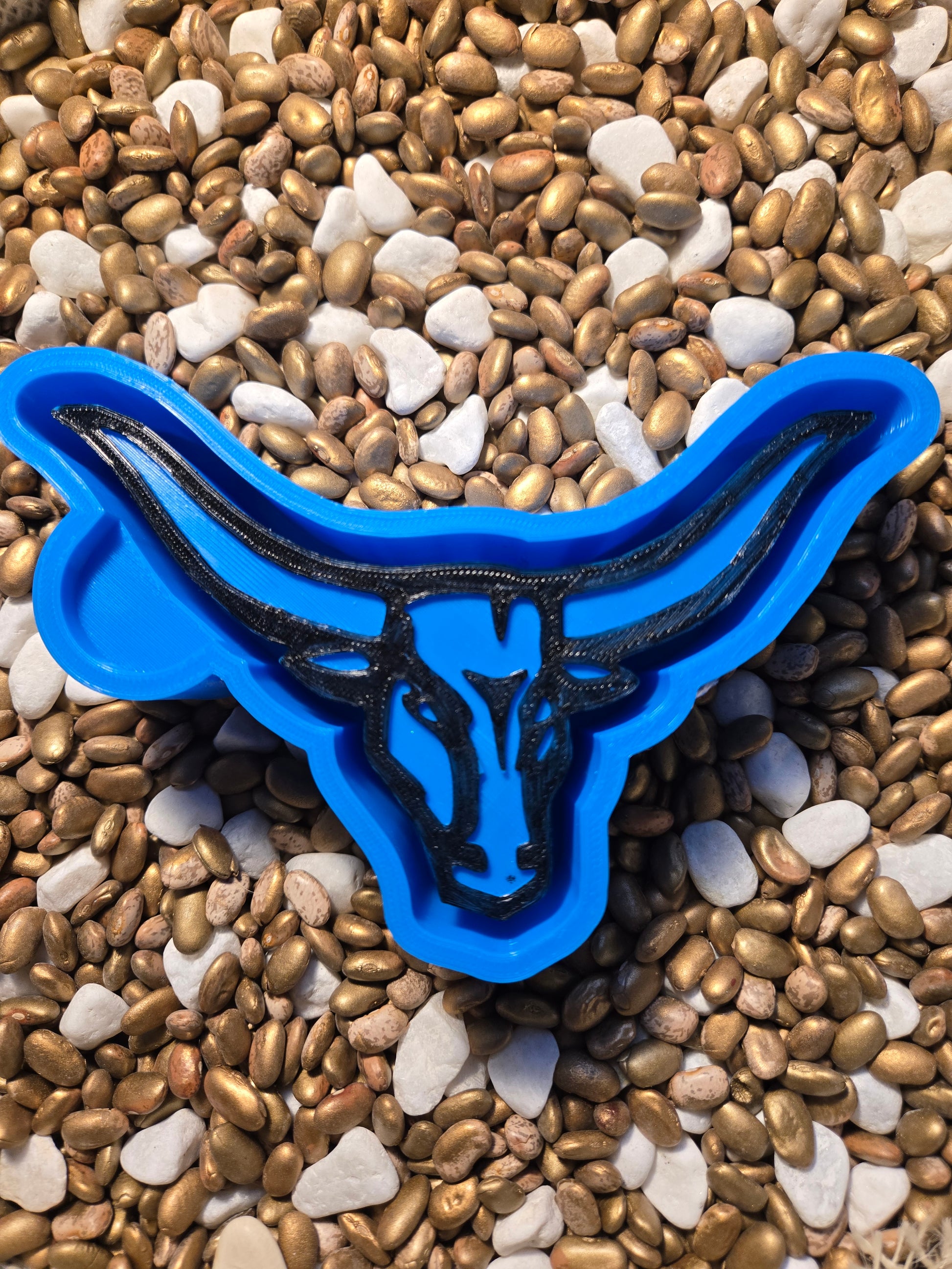 Long Horn Cow Freshie Mold