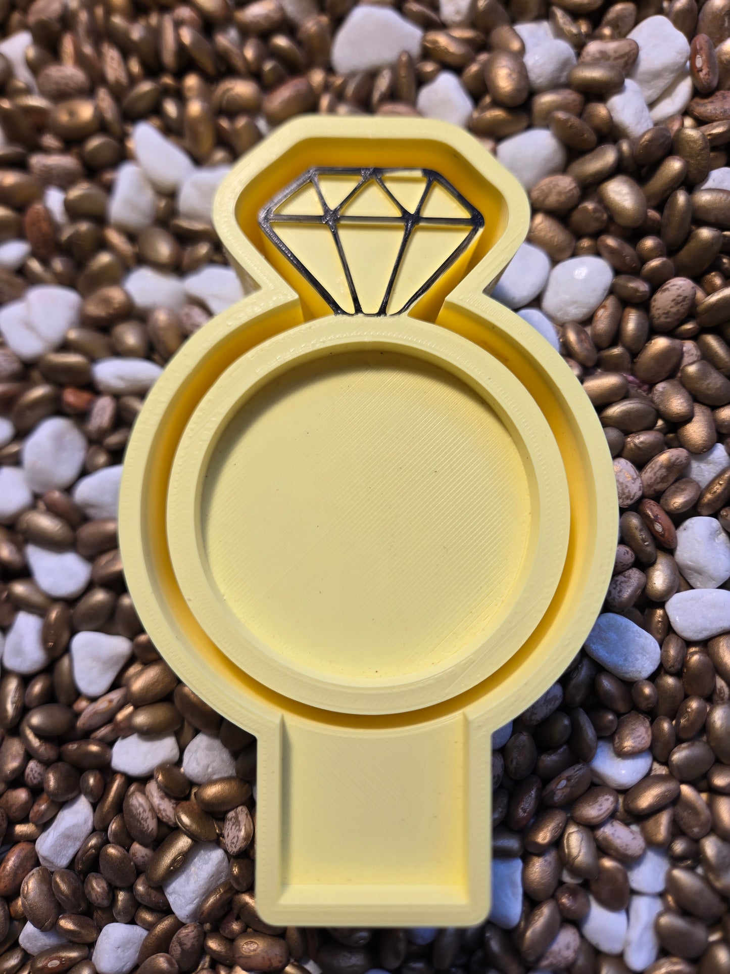 Ring Shaker Freshie Mold