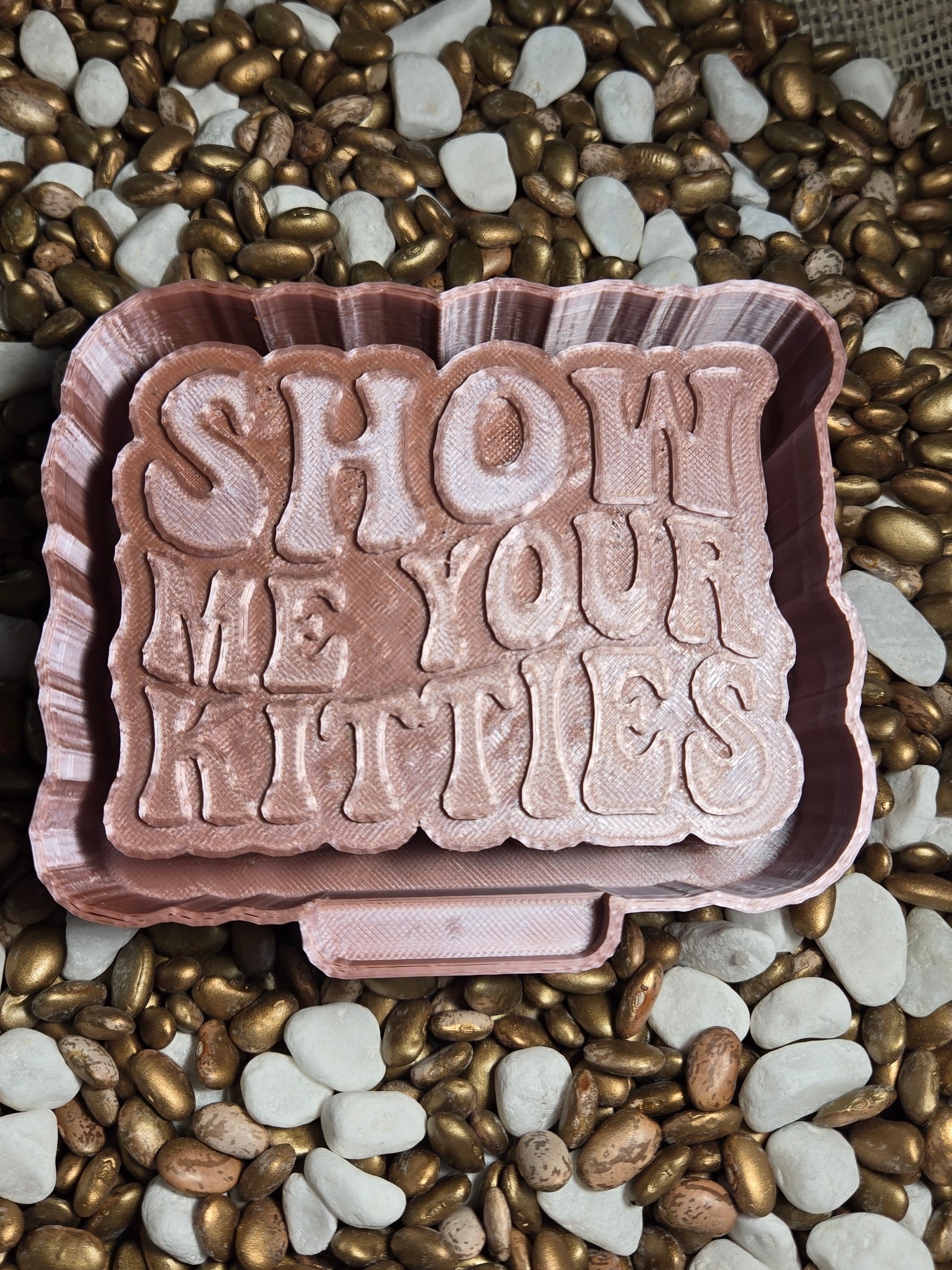 Show me your kitties Mold