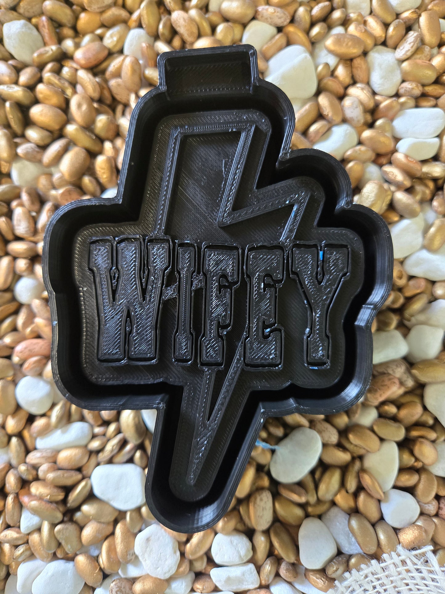 Wifey Mold