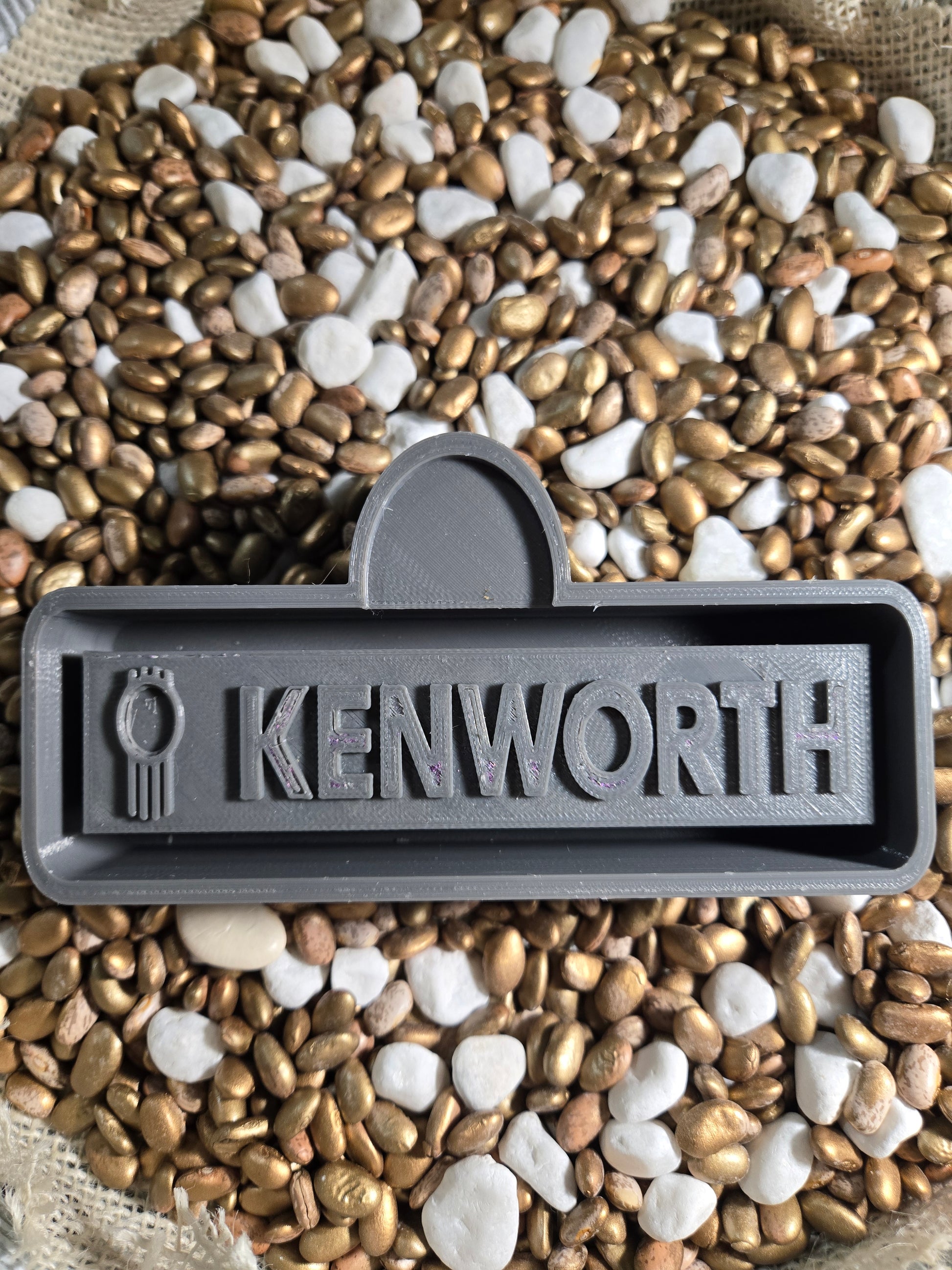 Kenworth Mold