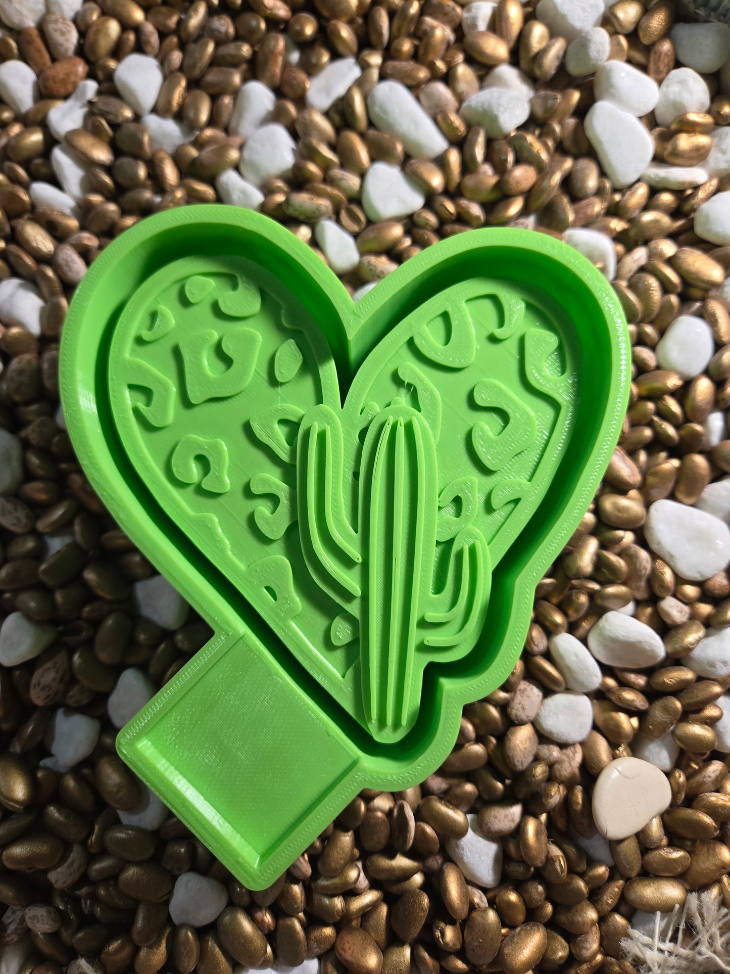 Cactus Heart Mold