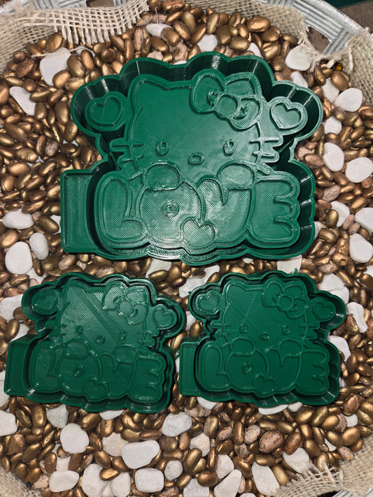 Hello Kitty Love Mold and Vent Clips