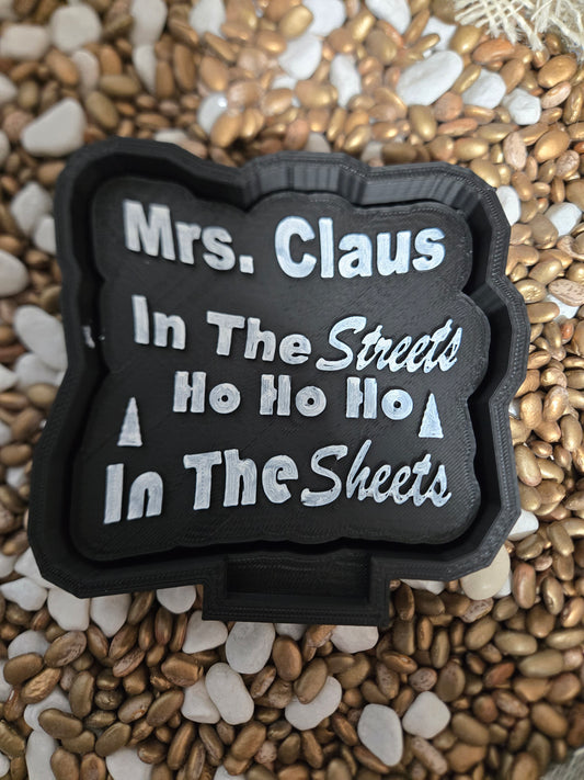 Mrs Claus Freshie Mold