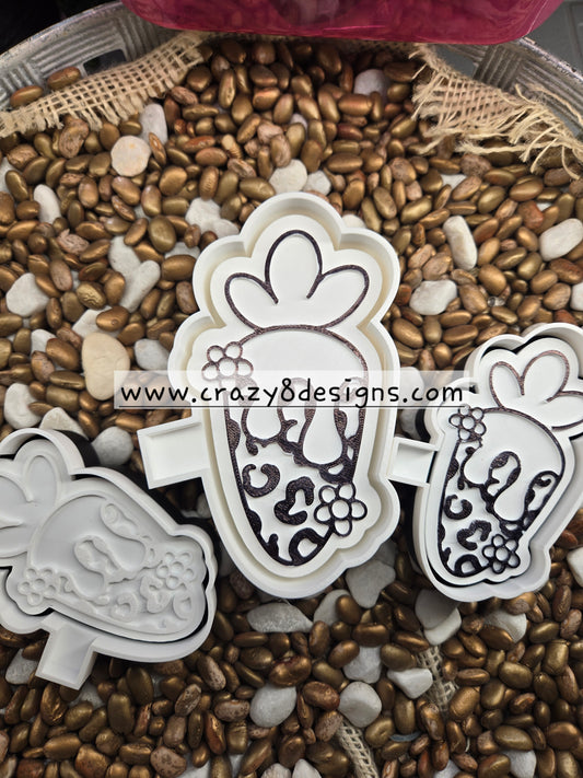 2192. Cheetah Print Carrot Freshie Mold and/or Vent