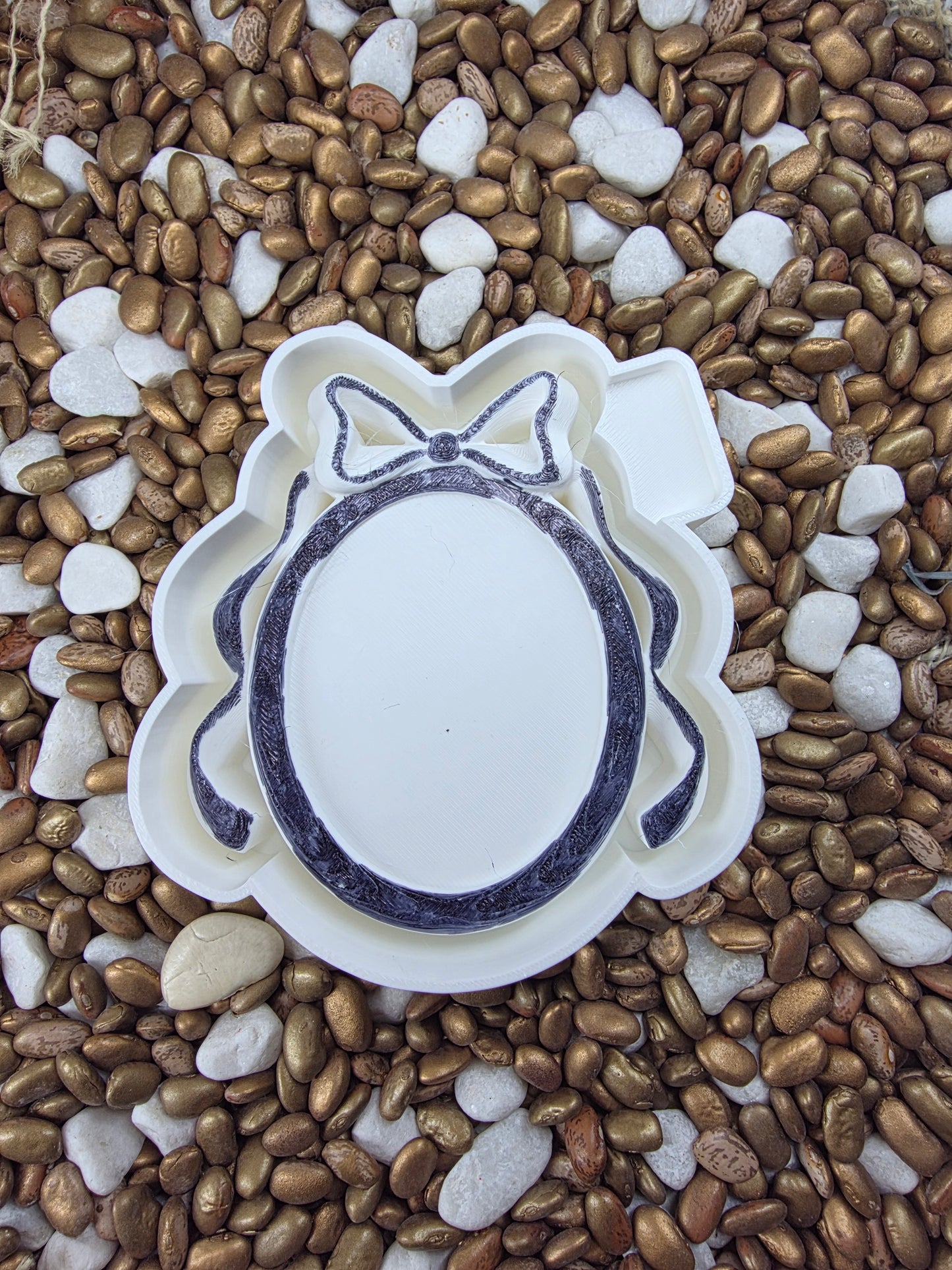 2464. 3D Oval Frame Freshie Mold | Silicone Mold for Freshies