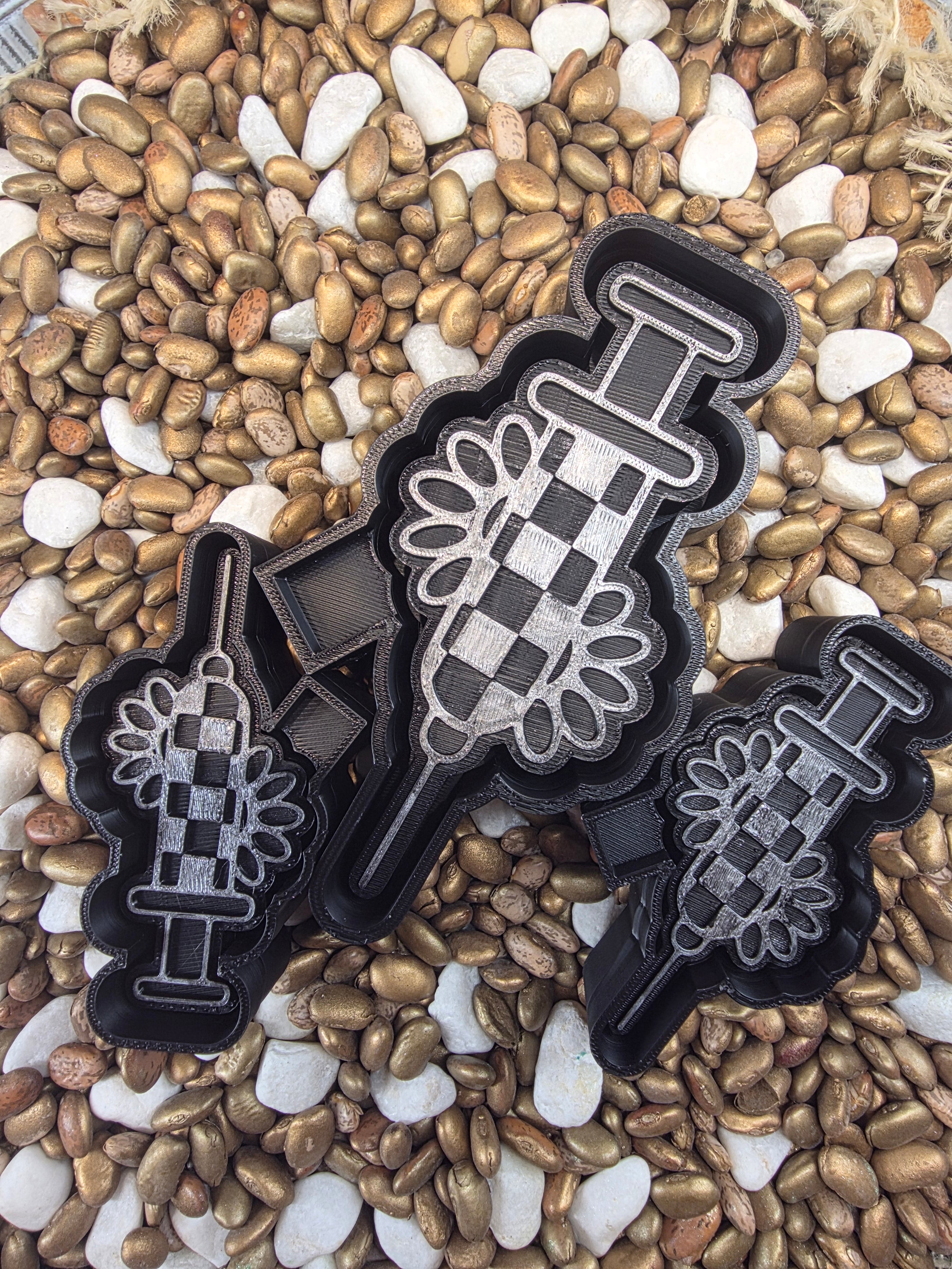 Camping Molds – Crazy 8 Design