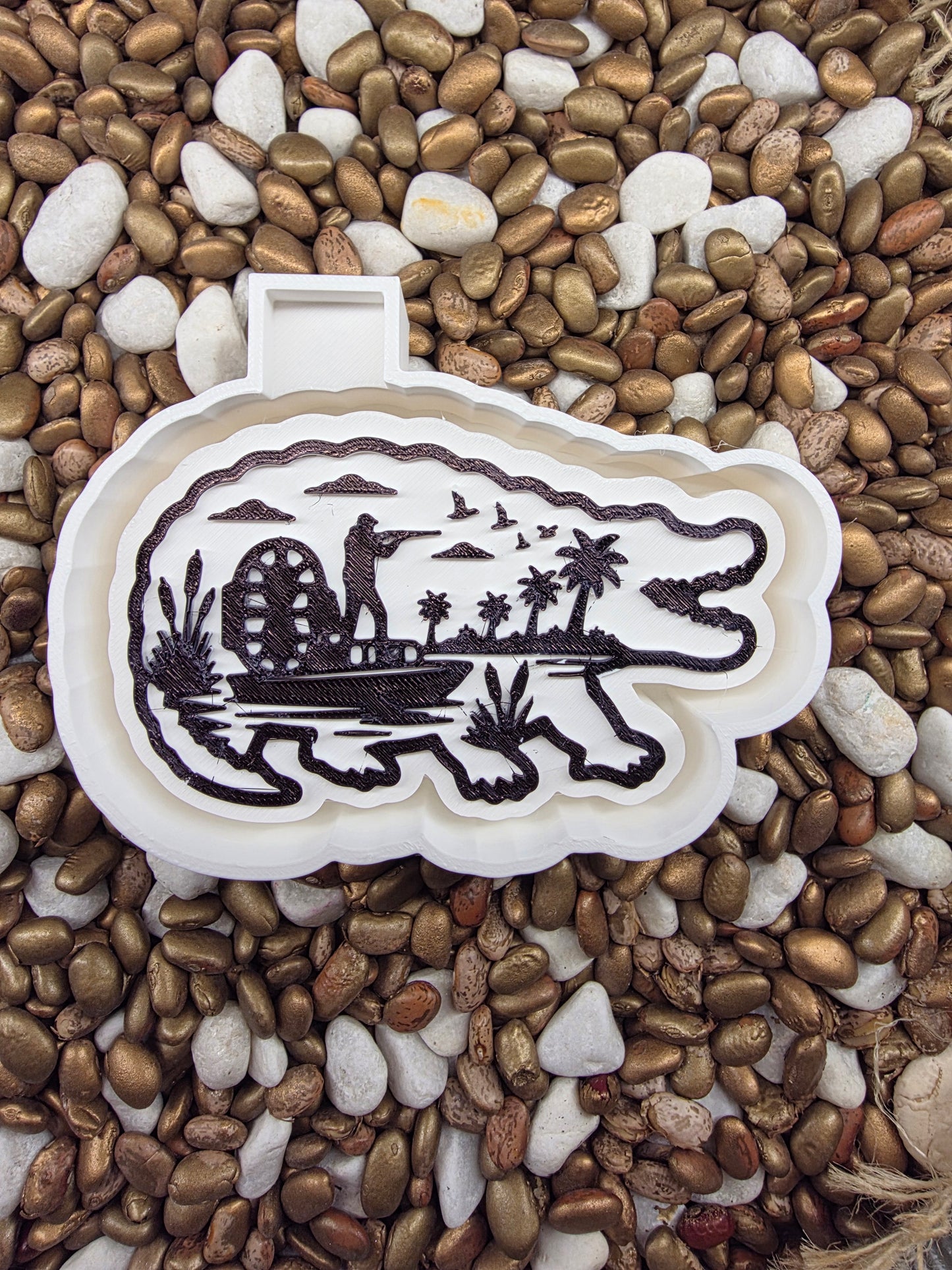 Alligator Hunk Freshie Mold