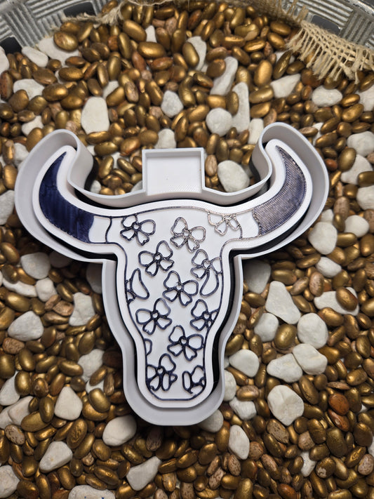 Bull Bow Freshie Mold