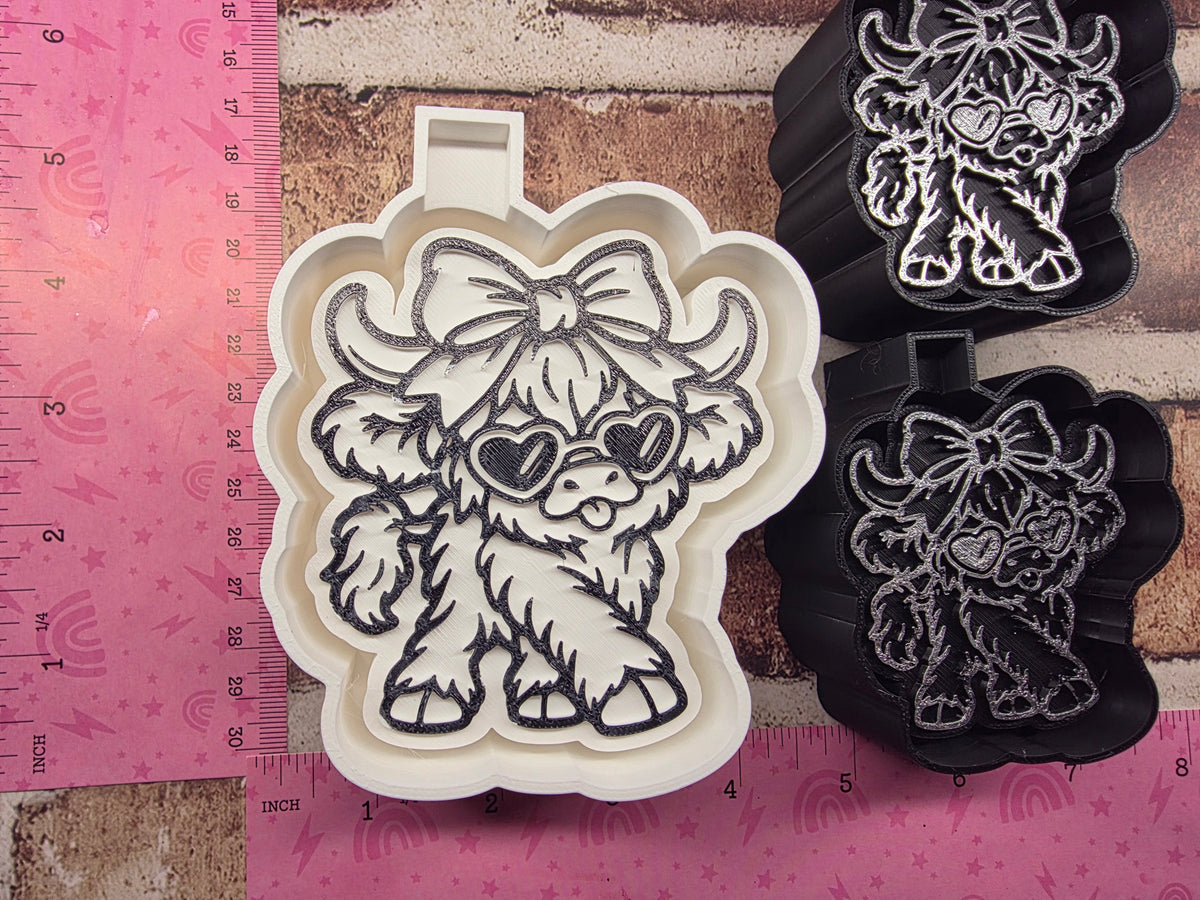 Cool Cow with Heart Glasses Mold/ Vent