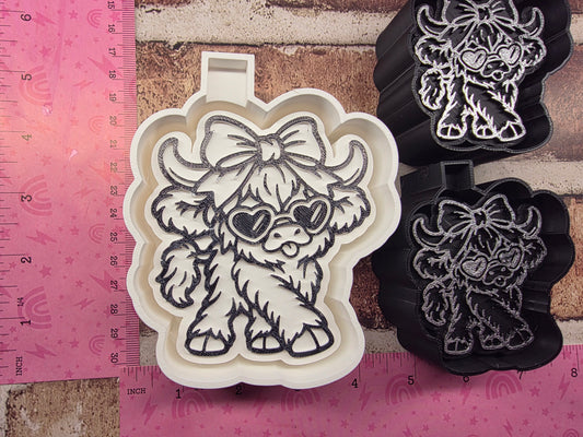 Cool Cow with Heart Glasses Mold/ Vent