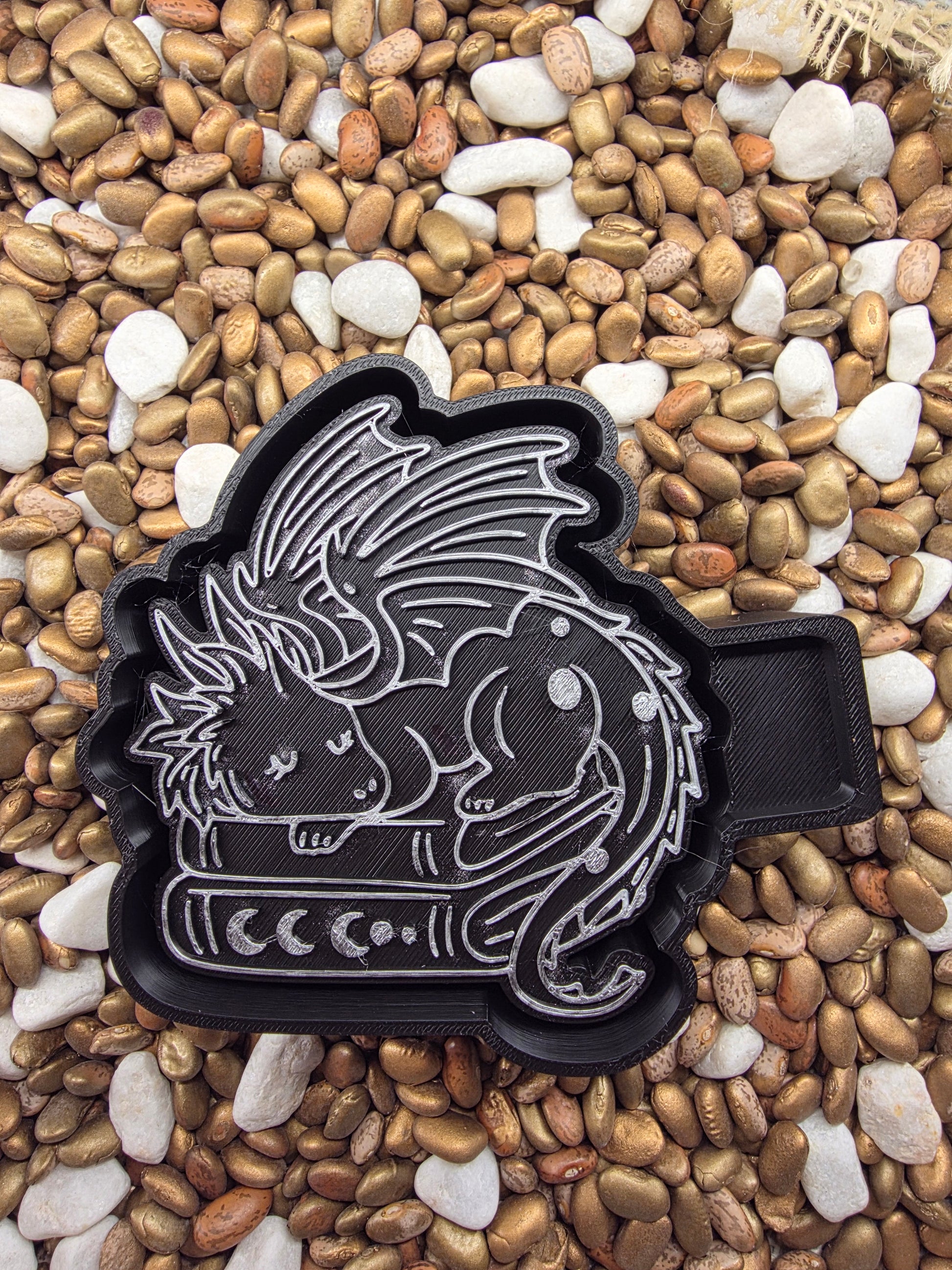 Dragon Books Freshie Mold 