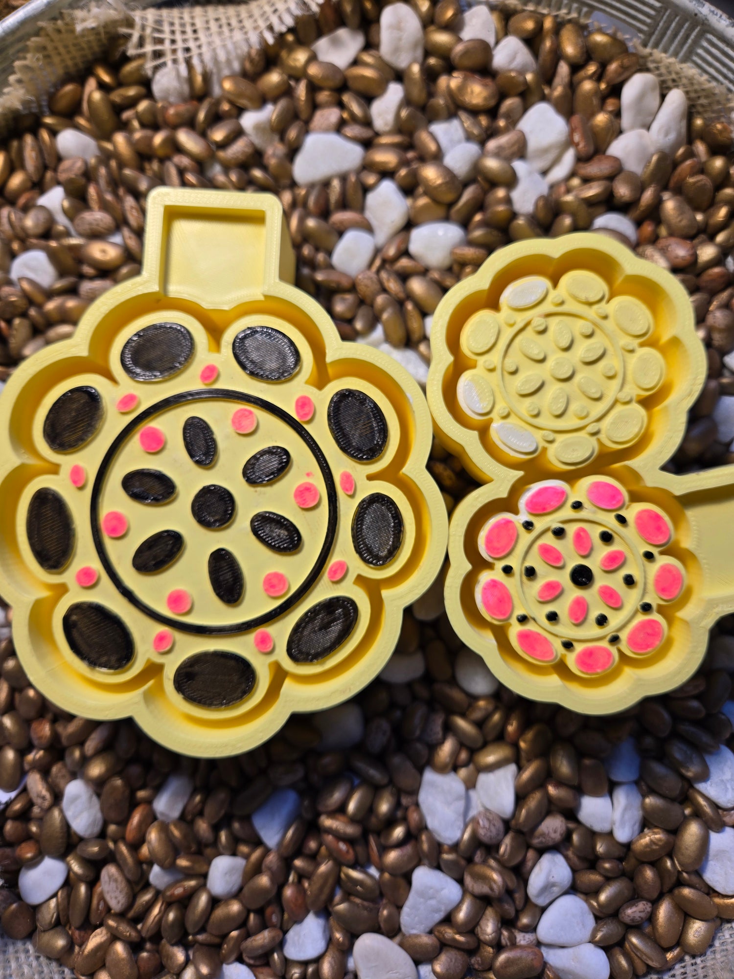  Flower Shape Freshie and/or Vent Mold
