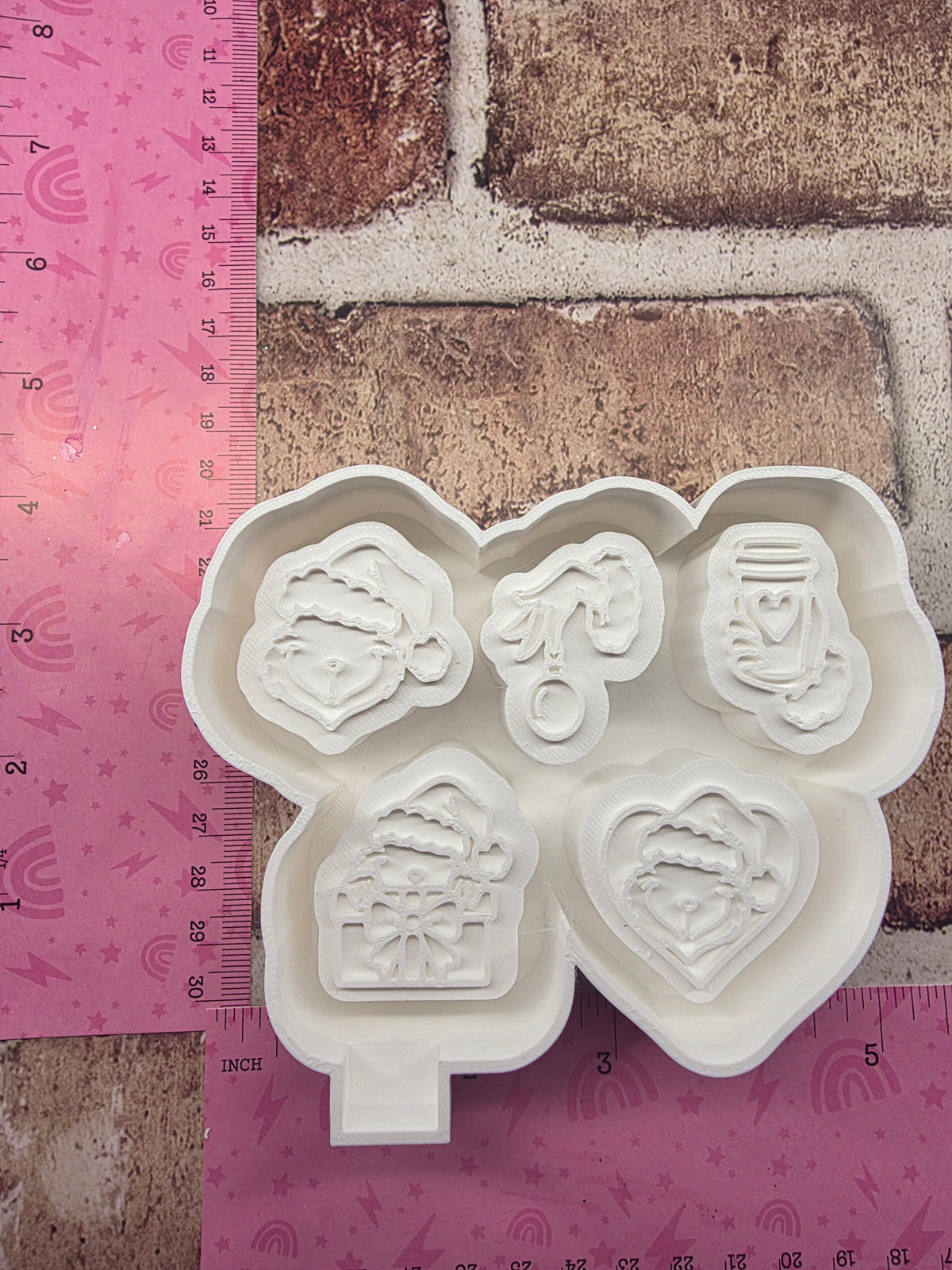 Grinch Charmy Freshie Mold