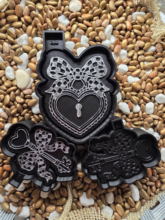Key to the Heart Freshie Mold/Vent Clips
