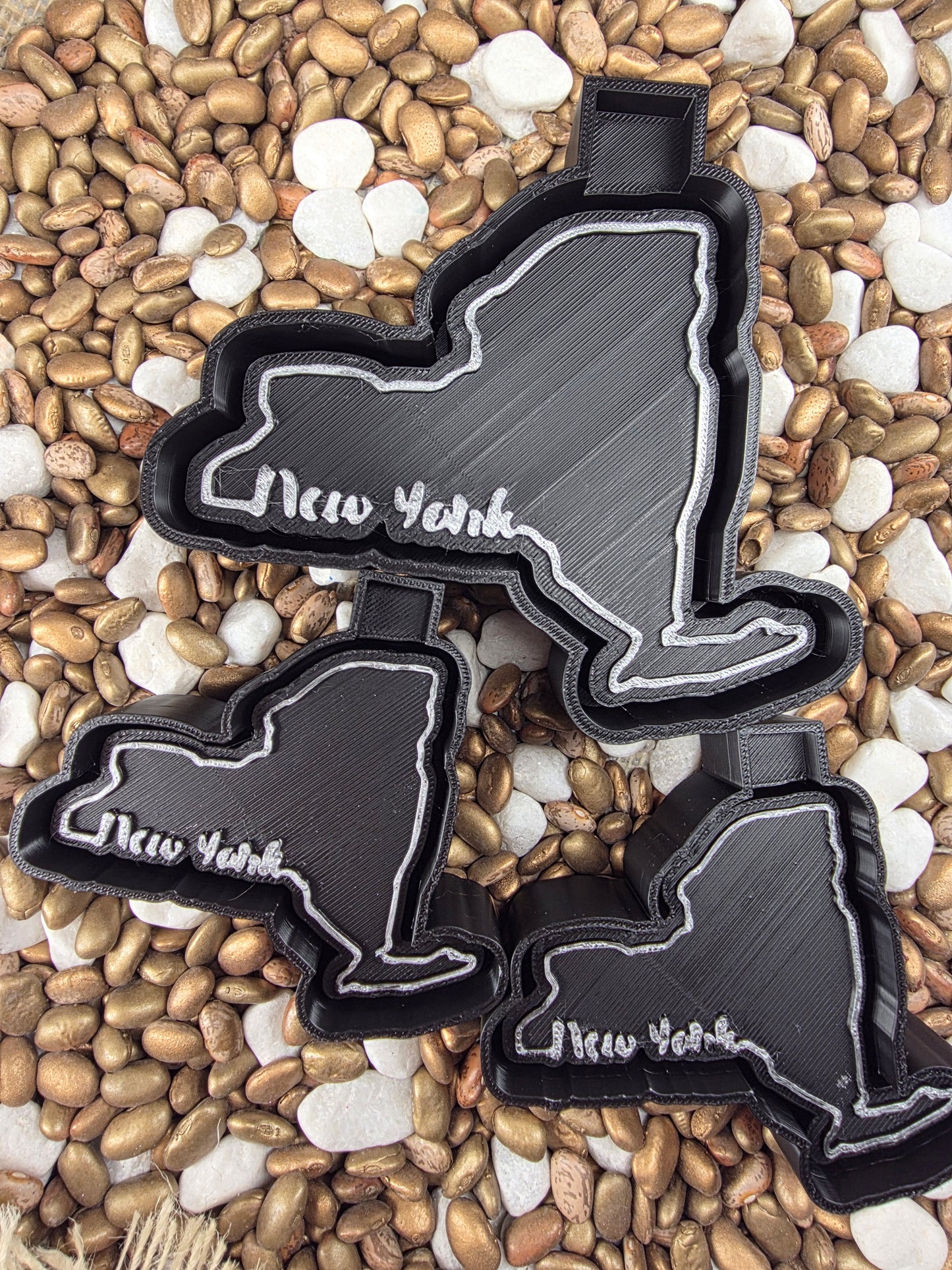  New York Freshie Mold/ Vent Clip