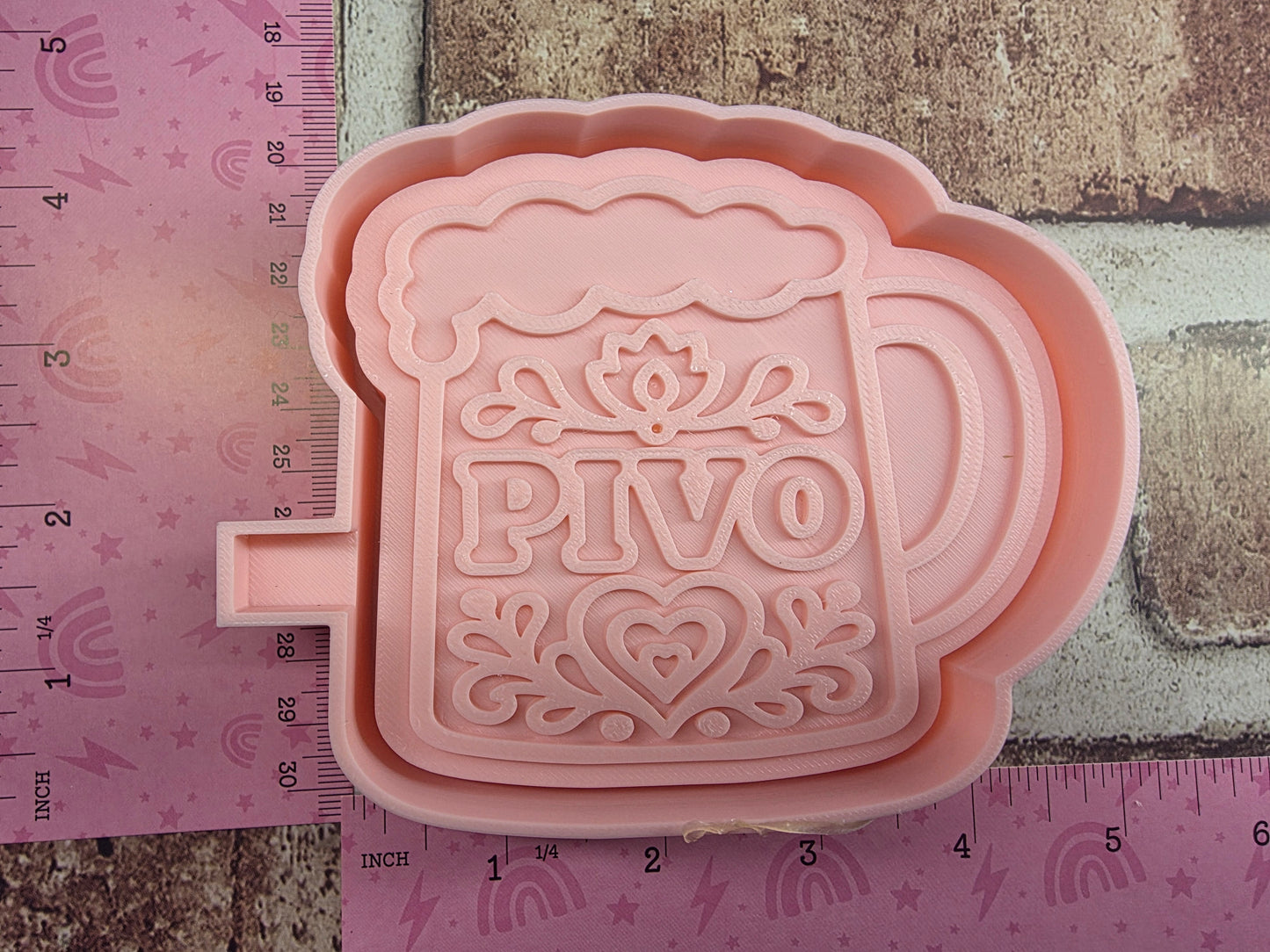 Pivo Freshie Mold