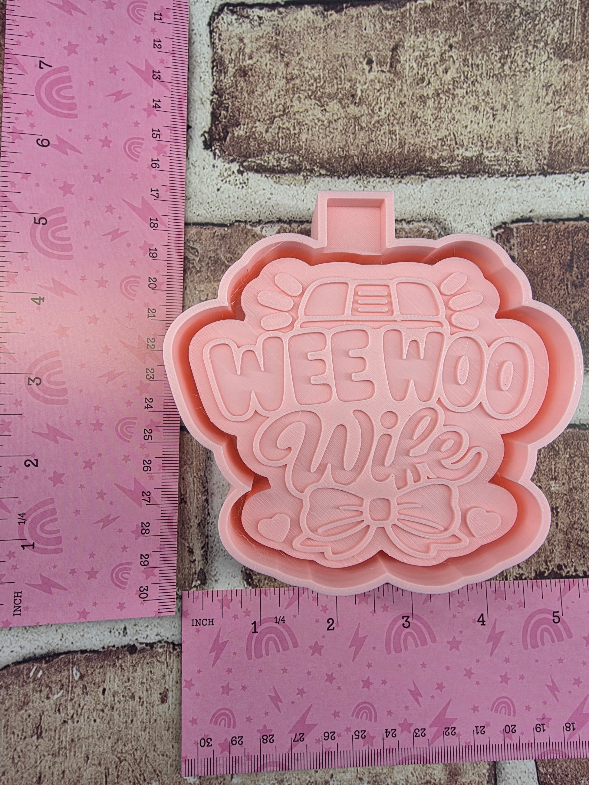 Police (Wee Woo) Wife Freshie Mold