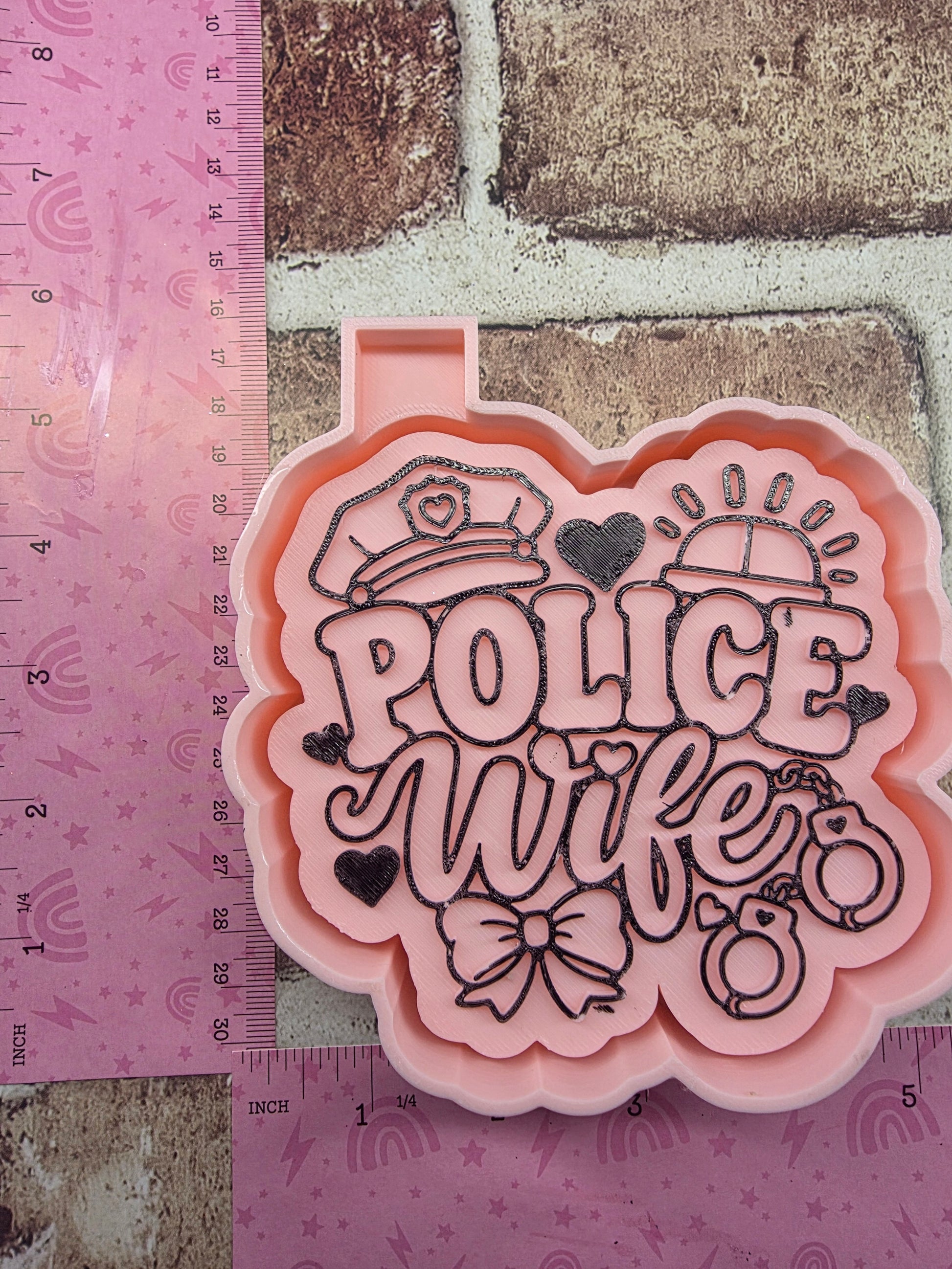 Police_Wife_Freshie_Mold