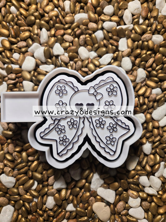 Skull Bow Freshie Mold