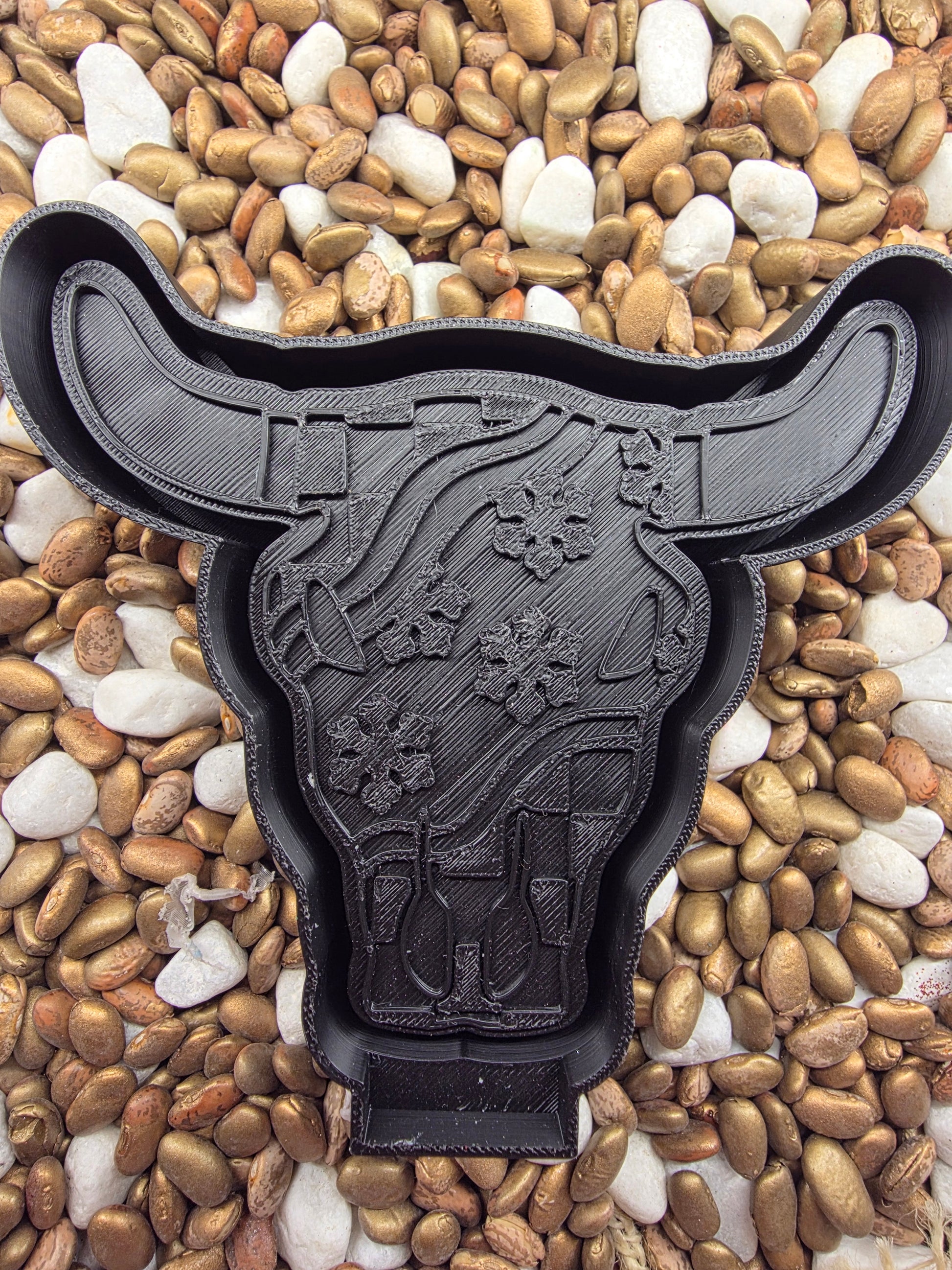 Snow Flake Bull Freshie Mold