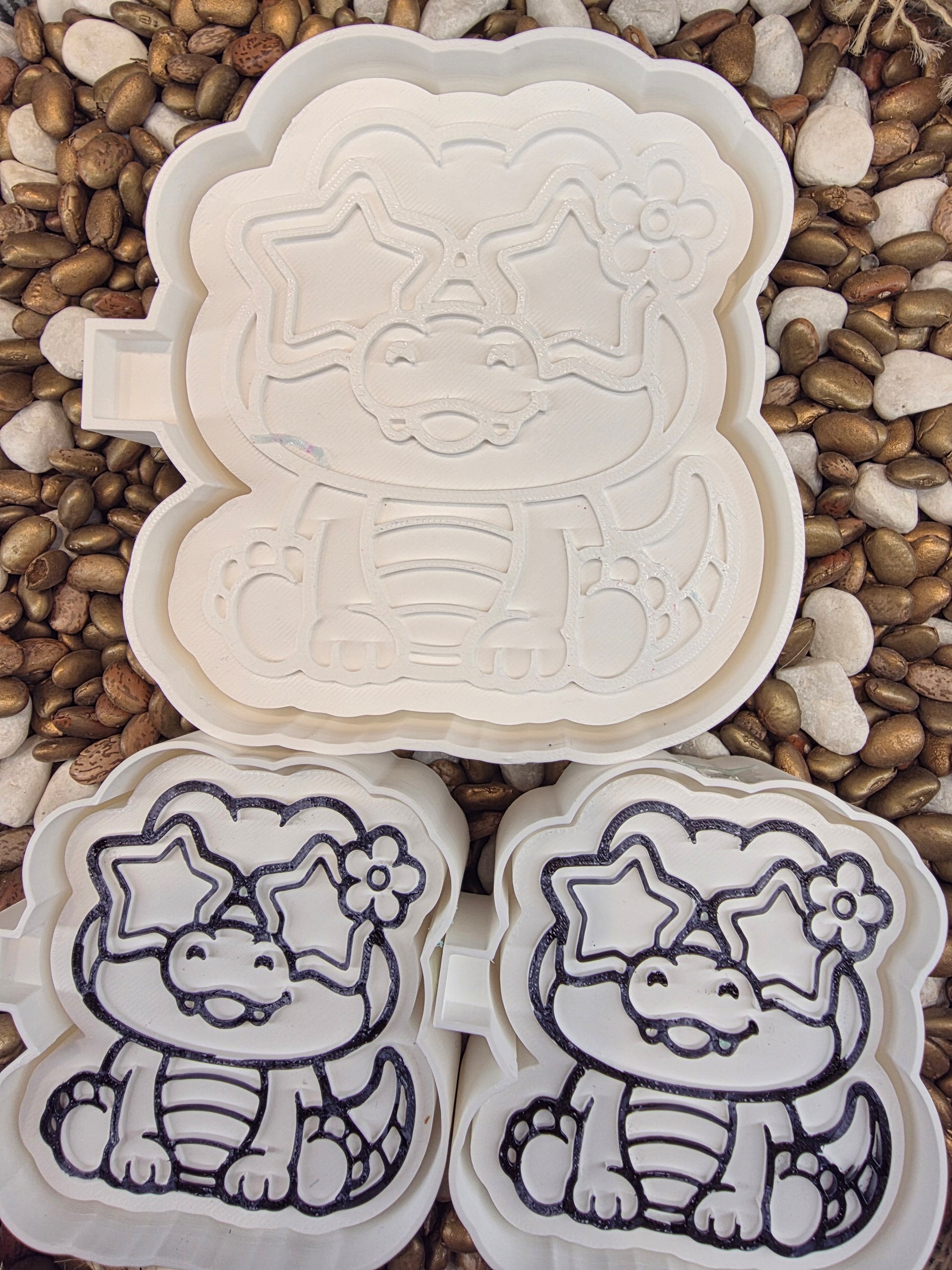 Star eyed Gator Freshie Mold/ Vent 