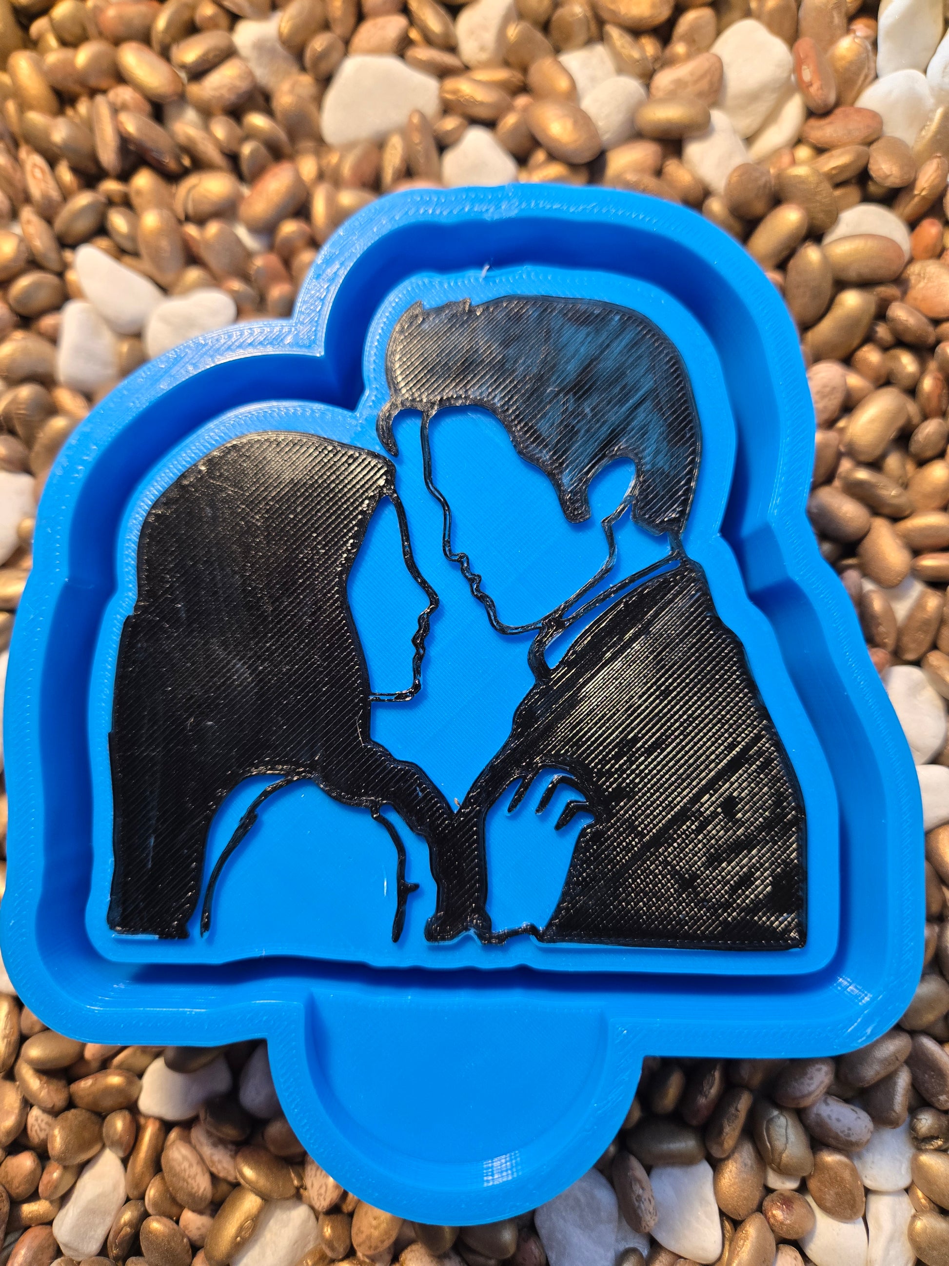 Twilight Kiss Freshie Mold