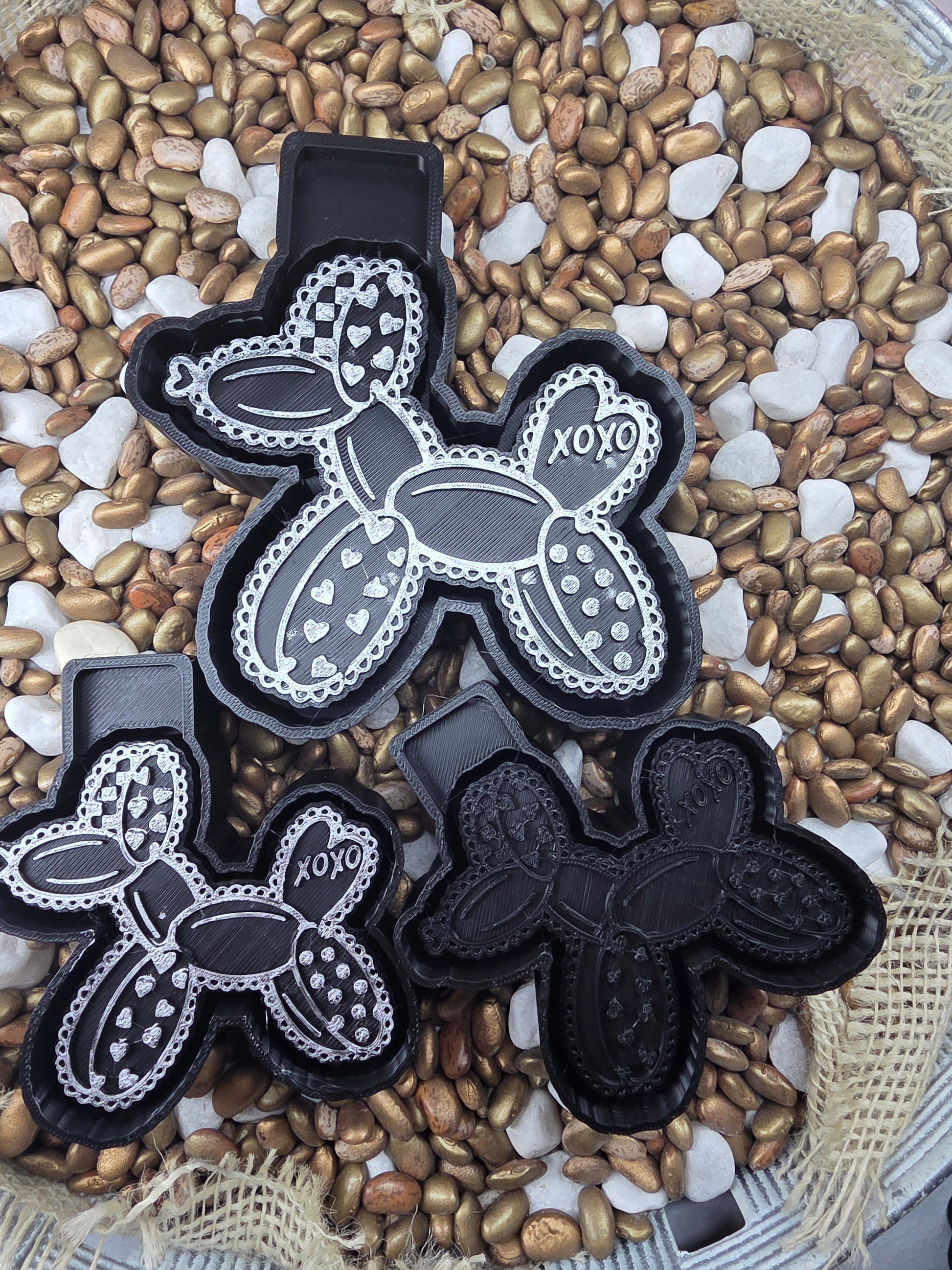 Dog Balloon Freshie Mold/Vent Clips