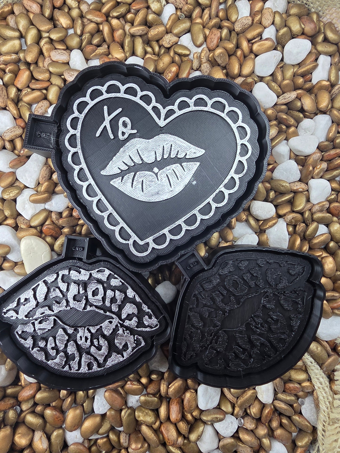 XO Heart Freshie Mold/Vent Clips